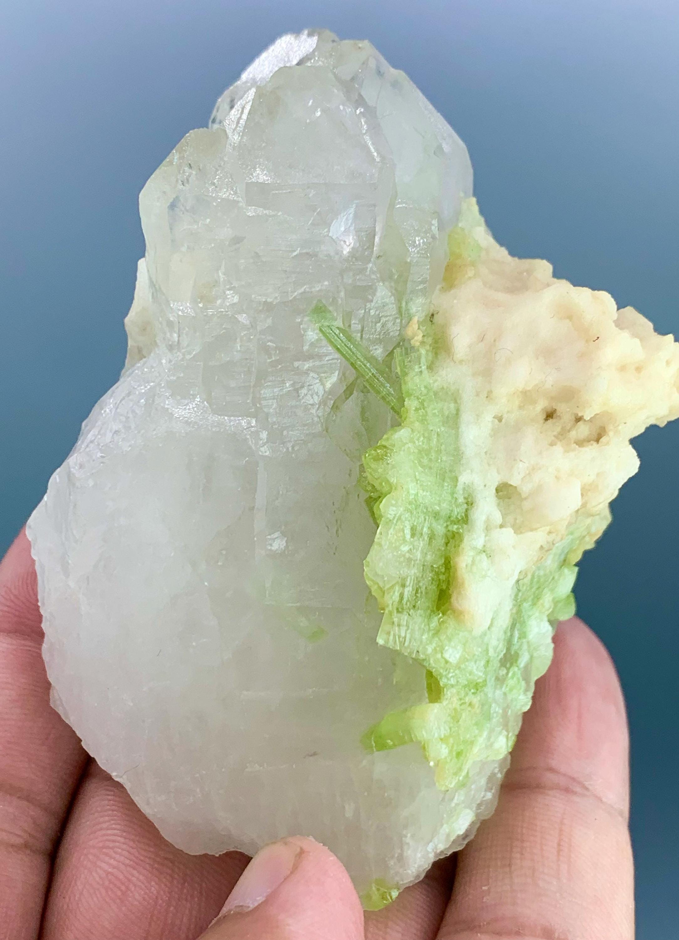 トルマリンと石英、長石標本 - 天然鉱物装飾 - Etsy 日本