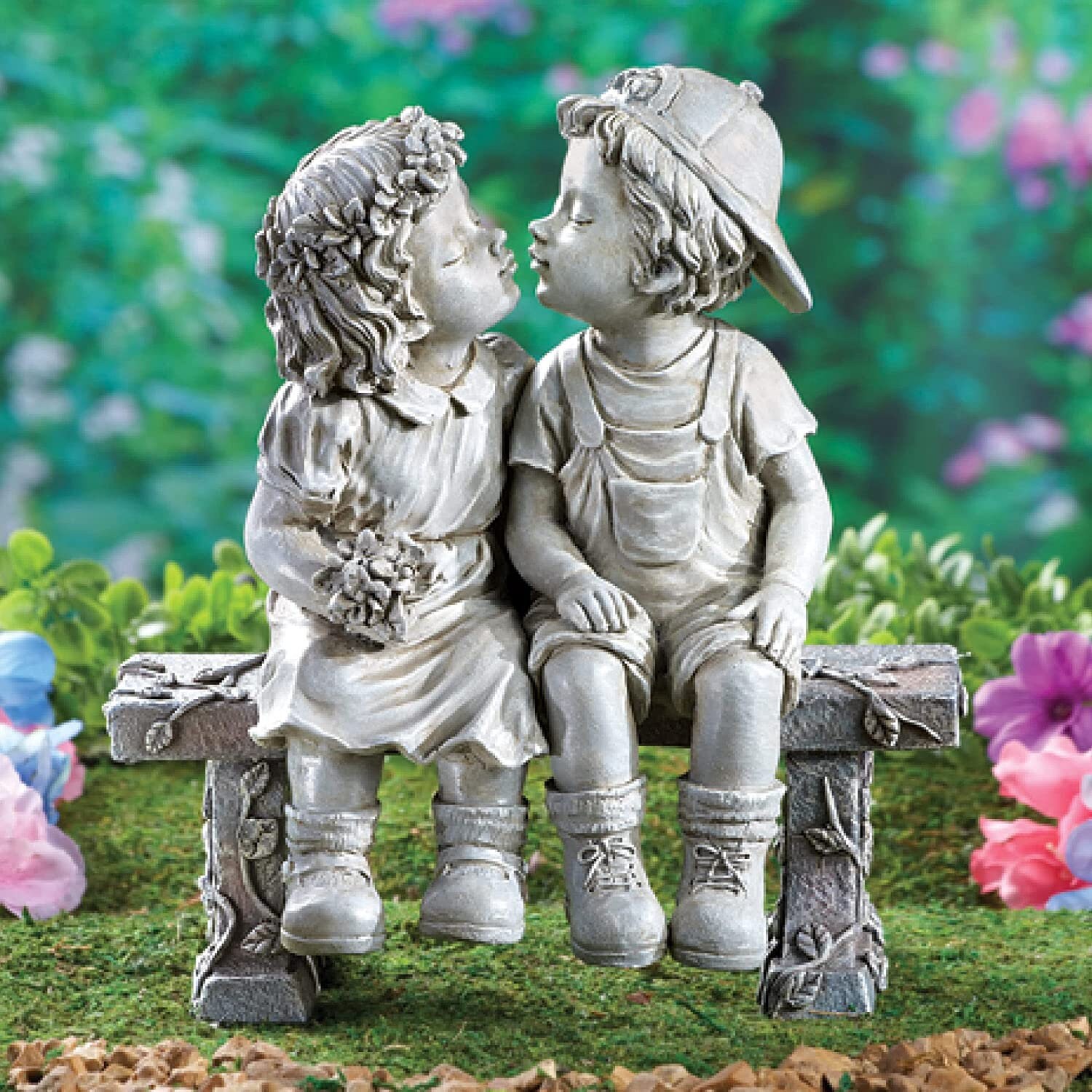 Garden Statue Sculpture Kissing Couple Gardening Decor Garden Etsy