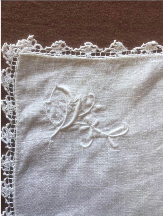 handkerchief Antique hand embroidered linen handk… - image 2