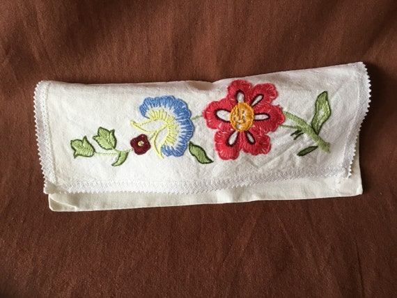 Napkin cover Antique hand embroidered linen napki… - image 3