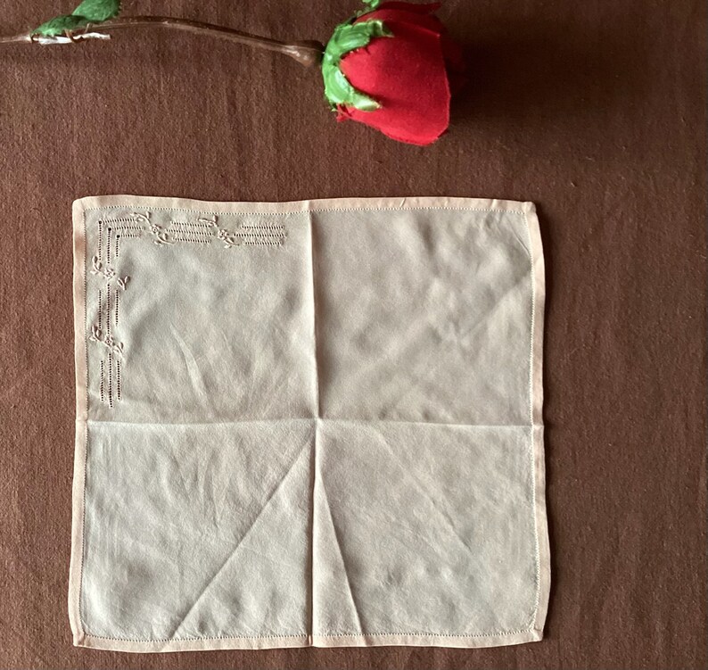 Collar Antique Hand-embroidered Pocket Square or Handkerchief of Silk ...
