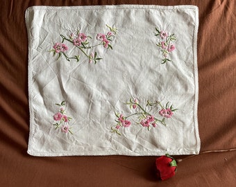 Tablecloth Antique hand-embroidered linen tablecloth with flowers French antique linen and lace