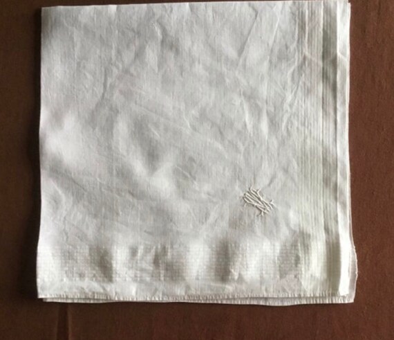 zakdoek Antieke handgeborduurde zakdoek van batis… - image 5