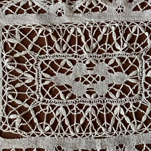 Tablecloth Antique handmade tablecloth from bobbin lace French antique linen and lace