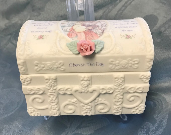 Precious Moments Porcelain Attendants Wedding Keepsake Chest Box Thank