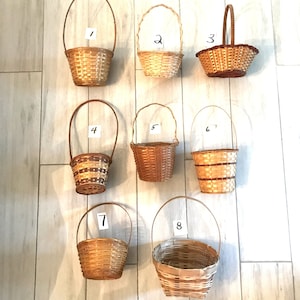 Rieten bloemenmeisjesmanden-8 stijlen-perfect voor je rustieke of landelijke bruiloft-meubels-cadeaumanden-perfecte staat uit de bruidswinkel