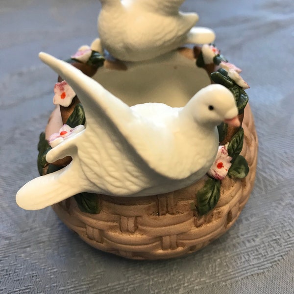 Ceramic Doves on Porcelain Basket- Lefton Collectible-New Vintage-1987- Rare Lefton China-Hand Painted-2 Colors-Great Gift-Cute Cake Topper