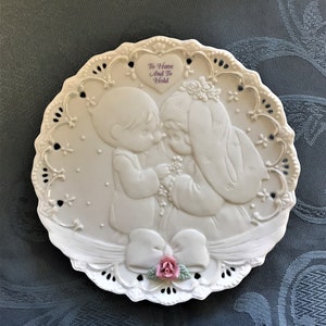 Precious Moments Hochzeitsteller-Keepsake-2 Styles-Vintage Sammlerstück-W Stand-One Sie können personalisieren-Enesco-Perfekte Hochzeit-Dusche-Geschenk
