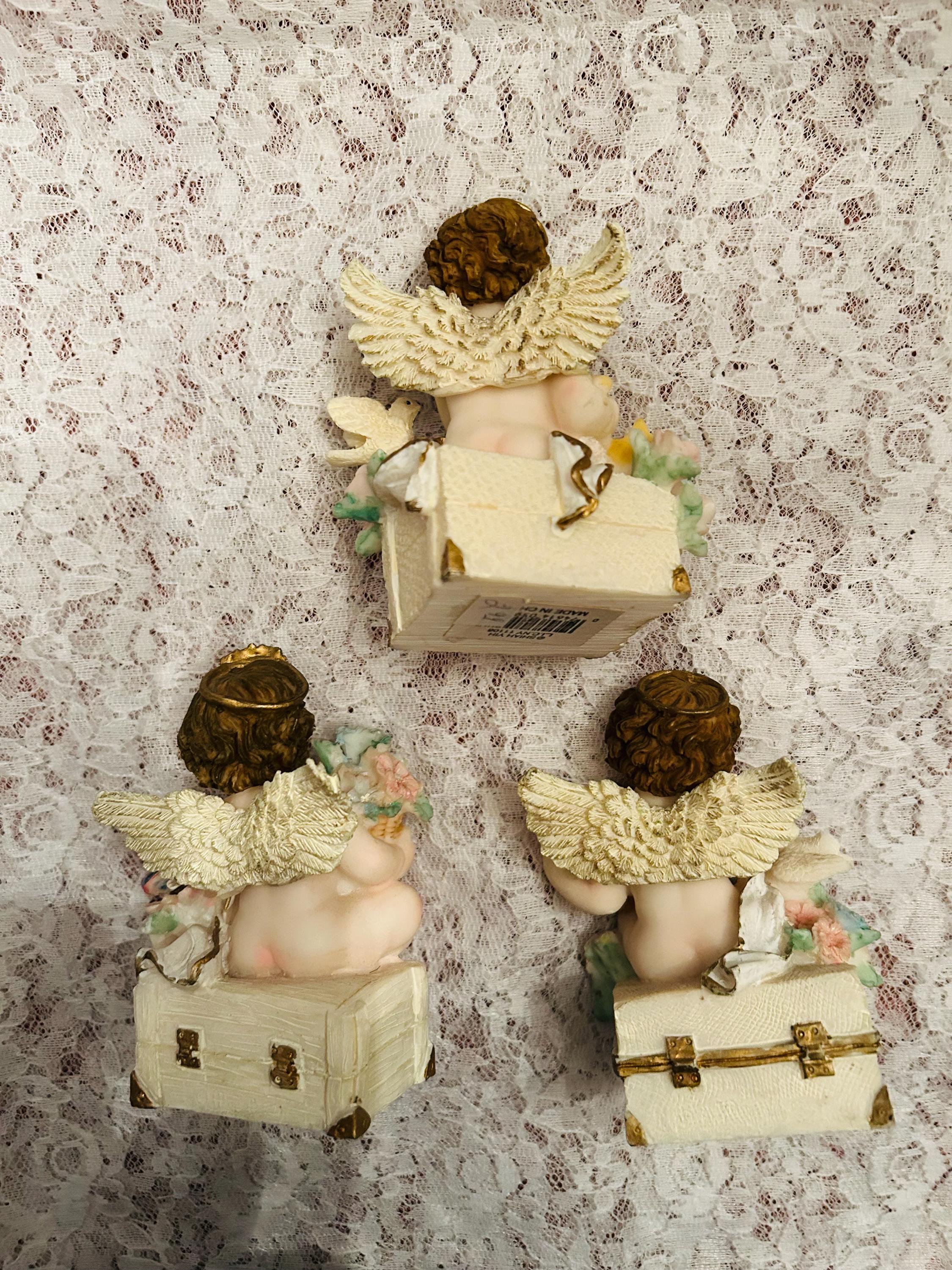 angel star 2009 置物　インテリア小物 Amazon.com: ADAVAS.Y&G Porcelain Angel Hold Star Collectible