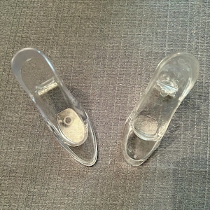 Clear Cinderella Shoes-Clear Plastic Favor for Quinceanera-Fairy Tale Wedding-Event-Cake Toppers-Centerpieces-High Heel Decoration-Vintage