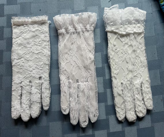Short Lace Gloves-White-Ivory-Pink-Black w Short & Long Ruffle-10-12" Long-Formal-Vintage-Great for Weddings-Prom-Cotillion-New Years-Events