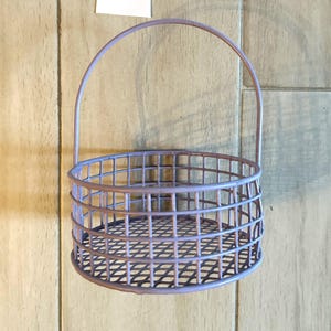 Vinyl Covered Metal Baskets- Fixed Top-Great Petal Basket-Trinkets-Candy-Treats-Office Supplies-Lavender Basket & Hearts-Pink-Yellow Baskets