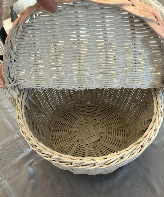 Vintage Picnic Basket-Wicker Picnic Basket from M… - image 3