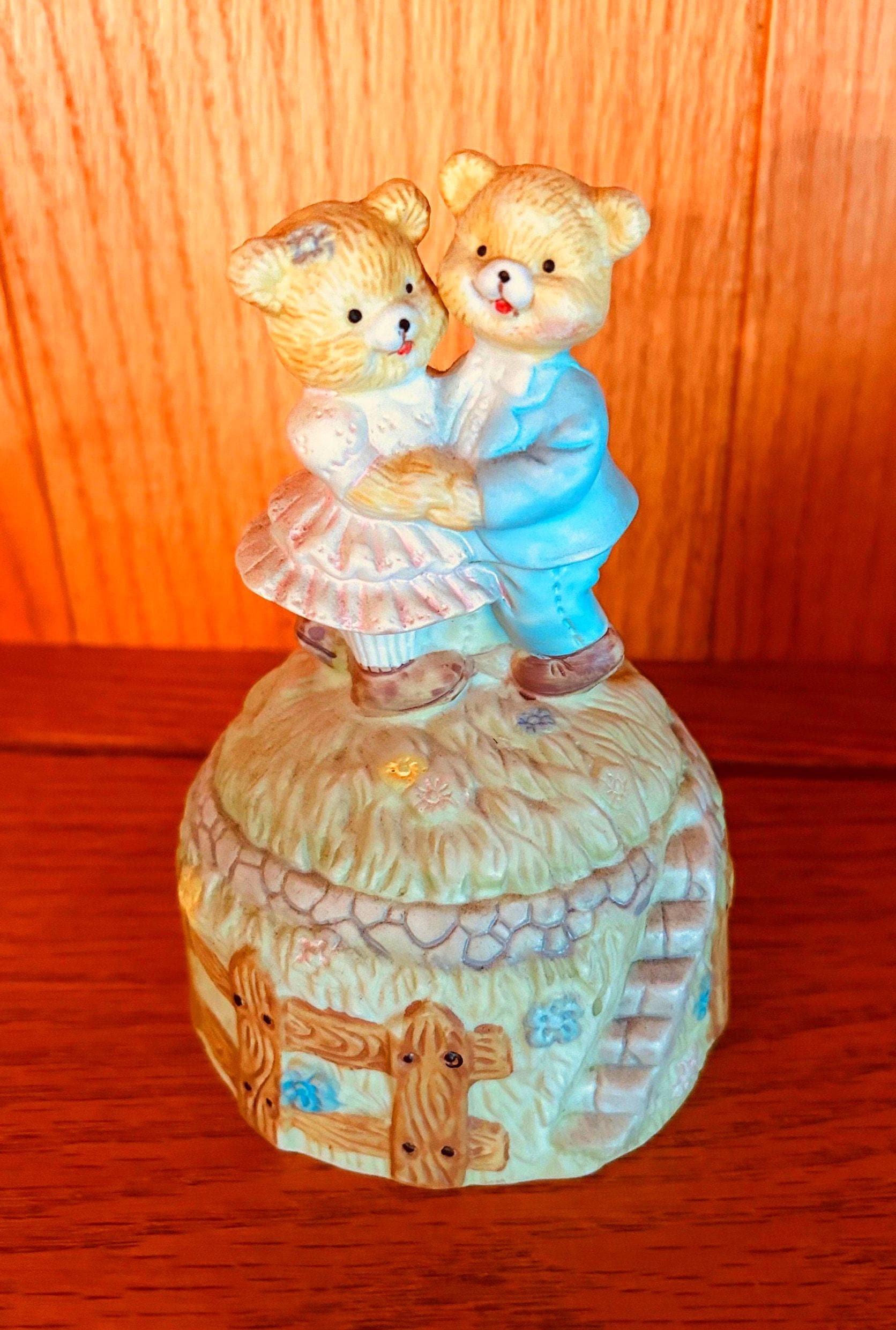 90年代 CLUBTHEBOXBEARS レア 1996 レトロ オールド 人気 Teddy Bear Music Boxes-3 Vintage Styles-plays Teddy Bear Picnic