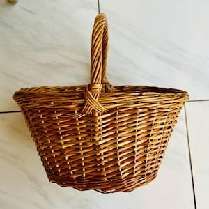 Large Wicker Baskets-6 Styles-Perfect Easter & Gift Baskets-Stripped Willow-White Wicker-Wood-Bamboo--Unique Sturdy Baskets