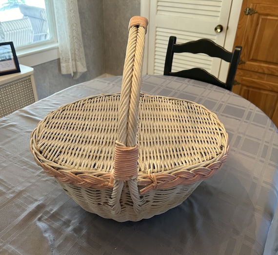 Vintage Picnic Basket-Wicker Picnic Basket from M… - image 1