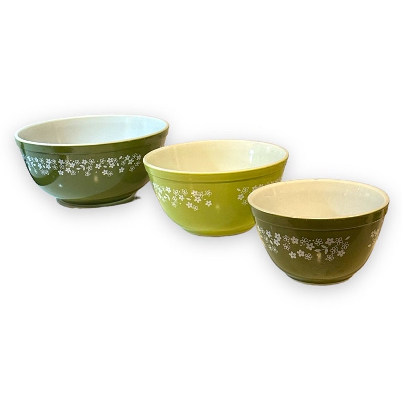Rose Glass Mixing Bowl Set (of 3) – Coming Soon