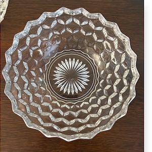 RARE Fostoria American 8 5/8&quot; Flared Cupped Clear Glass Bowl Cubist Stem 2056