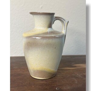 Vintage Frankoma Keramik Kruk: Desert Gold Sirapskanna, #838