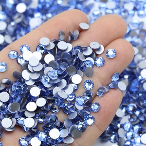 Light Blue (Lt Sapphire) Non-Hotfix Glass Rhinestones