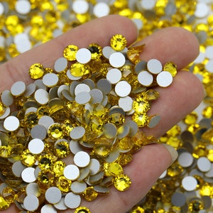 Premium Flatback Rhinestones (Topaz) SS16,SS20,SS30 - Shine Trim