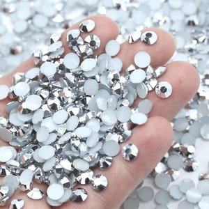 Silver Jelly Resin High Quality Sparkle Flatback Rhinestones Choose Size: 2MM / 3MM / 4MM / 5MM / 6MM