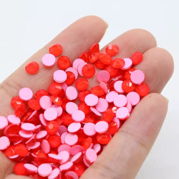 Fluorescent Neon Red Glass-Glow in UV Light-Non-Hot fix-SS6-SS10-SS12-SS16-SS20-SS30-Nail Art-144/288/720/1440pcs