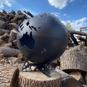 Earth Steel Globe Fire Pit 20 "Terrassen- und Gartendekor, Outdoor Art Fire Place