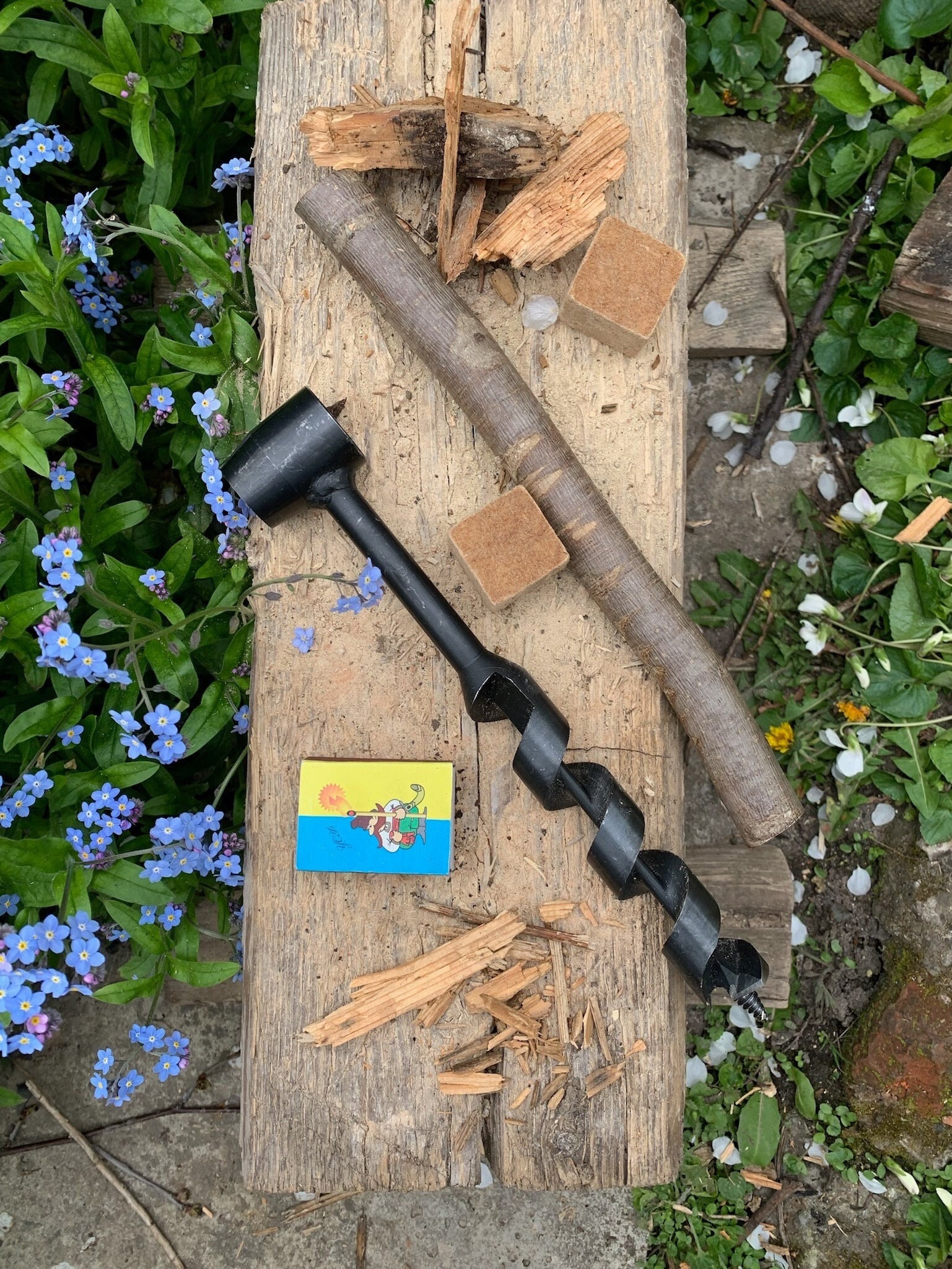 JACHOM Bushcraft Hand Auger Wrench, Bushcraft Survival Tools, Scotch Eye  Wood Auger, Bushcraft Gear and Wood Dowel Maker