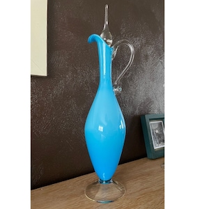 Blå opalin vas/karaff