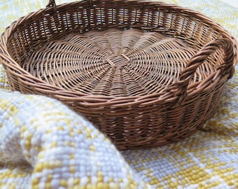 Handmade Wicker Serving Tray - Fruit Bowl - Brown Or Green Colored