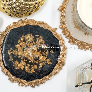 Resin Coasters / Epoxy Resin Black White Coaster Set with Crusty Edges in Gold