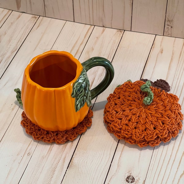 Pumpkin Crochet Cup Coaster, Housewarming Gift, Pumpkin Coaster Set, Handmade Coaster, Farmhouse Decor, Tier Tray Decor, Teacher Gift