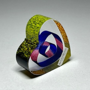 Kosta Boda Bertil Vallien Art Glass Miniature Sculpture ”My Heart”, Bertil Vallien My Heart Kosta Boda Sculpture