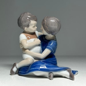 Bing & Grondahl Porcelain Figurine # 1568 Brother and Sister Love, Bing and Grøndahl Hugging Siblings Porcelain Figurine #1568