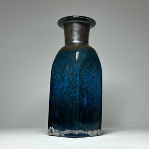 Boda Bertil Vallien Large Art Glass Vase, Bertil Vallien Kosta Boda Vase, Boda Blue Art Glass Vase by Bertil Vallien