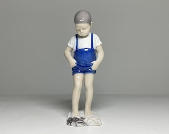 Bing and Grondahl Figurine #1870 Boy with Crab Nipping his Toes, Bing and Grøndahl Porcelain Figurine, B&G Figurine Boy with Crab