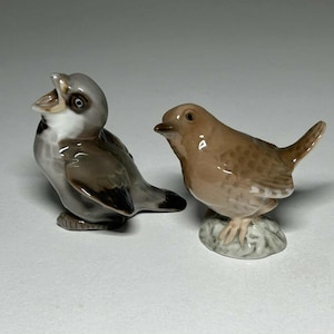 Set of 2 Bing & Grondahl Porcelain Figurines #1853 Wren Bird and Sparrow #1852, Bing and Grøndahl Birds Figurine by Knud Kyhn
