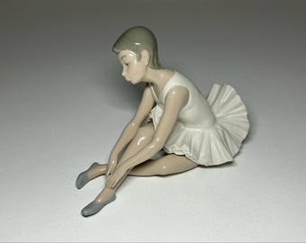 【美品】リヤドロ NAO／バレリーナ スペイン NAO LLADRO(ナオ リアドロ）バレリーナの女の子 B