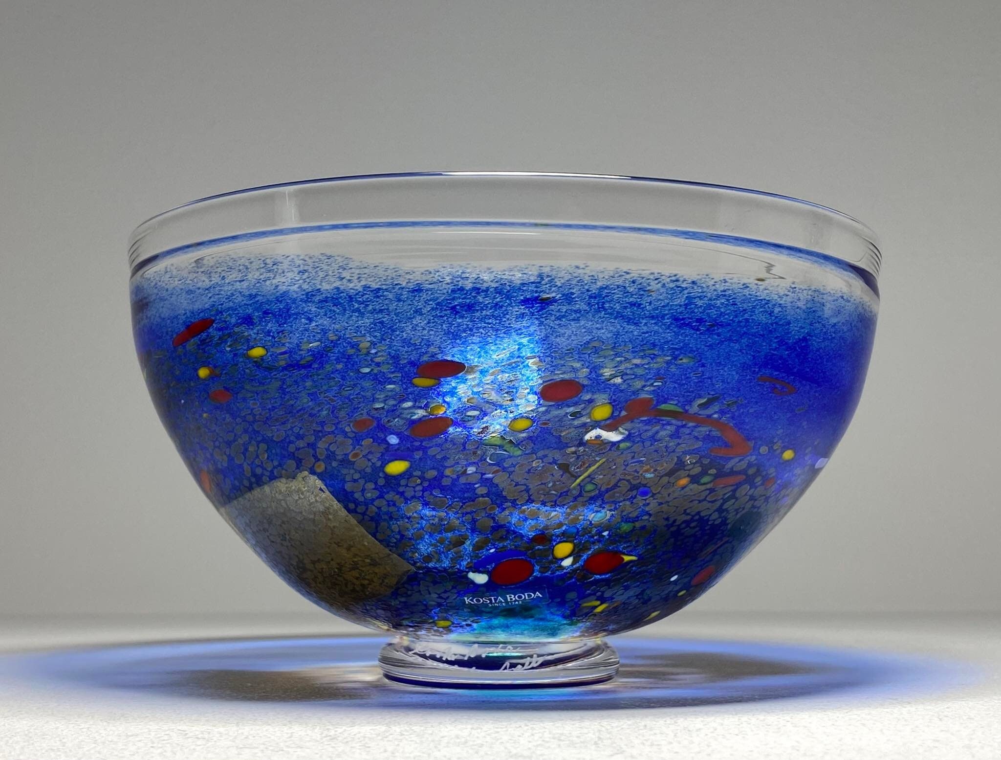 Large Kosta Boda Bertil Vallien Satellite Art Glass Bowl Large Kosta Boda Bertil Vallien Satellite Art Glass Bowl