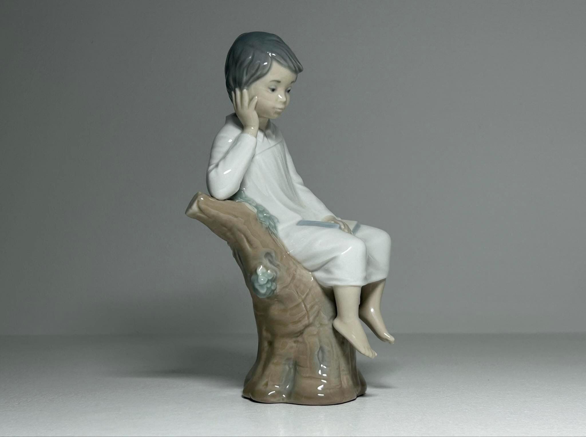 Lladro Retired Handmade Porcelain Figurine 'Thinker Boy', Vintage