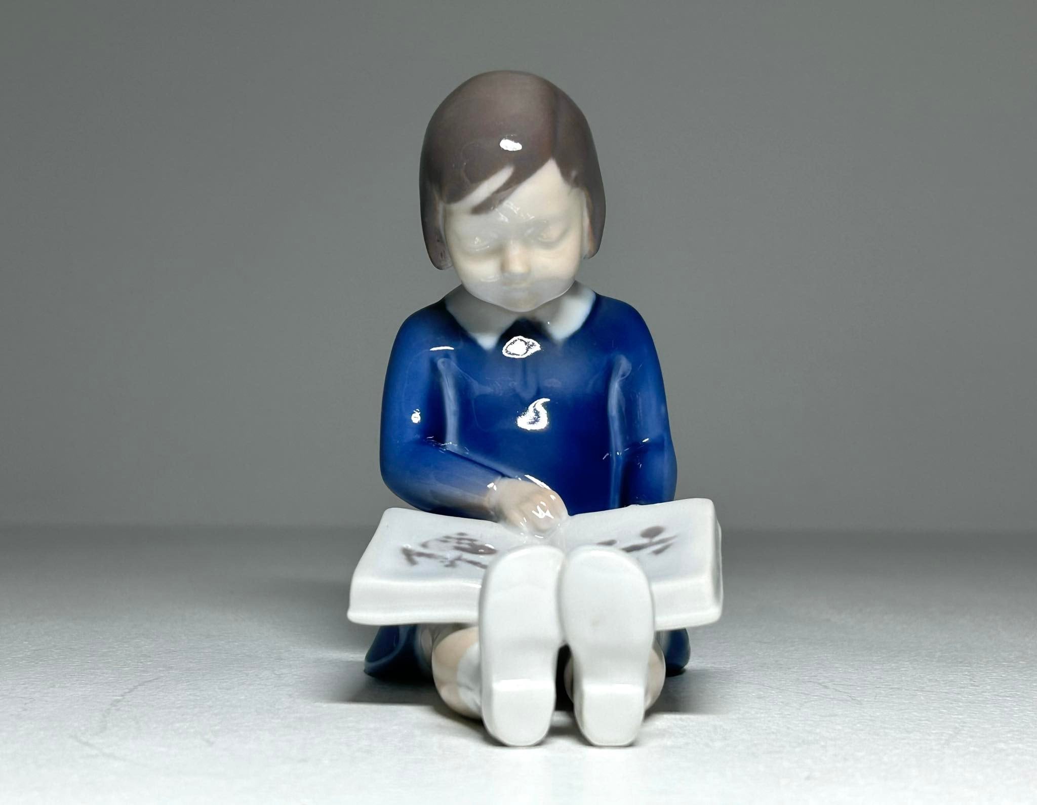 Bing and Grondahl Figurine #2247 First Book, Bing and Grøndahl