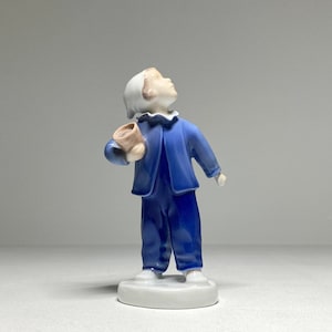 Bing & Grondahl Figurine #2251 &#39;Who is Calling&#39;, Bing and Grøndahl Porcelain Figurine 2251 &#39;Girl with Jar&#39;