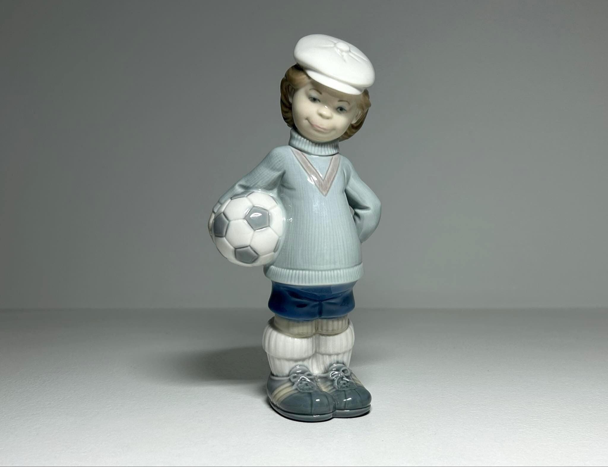 Lladro Soccer Player Puppet Porcelain Figurine, Lladro Girl with Football Figurine, Lladró Soccer Player Puppet No 4967