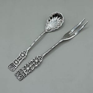 Pentti Sarpaneva 'Pitsi' Finland Solid Silver 830 Serving Fork and Spoon