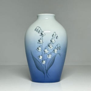 Bing and Grondahl Porcelain Vase 'Lily of the Valley' 157-5239, B&G Lily of the Valley Porcelain Vase No 5239, Bing and Grondahl Vase