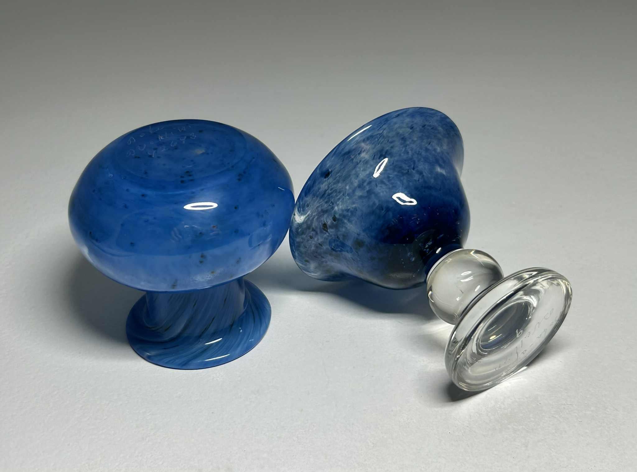 Kosta Boda Bertil Vallien サイン入りアート ガラス ミニチュア