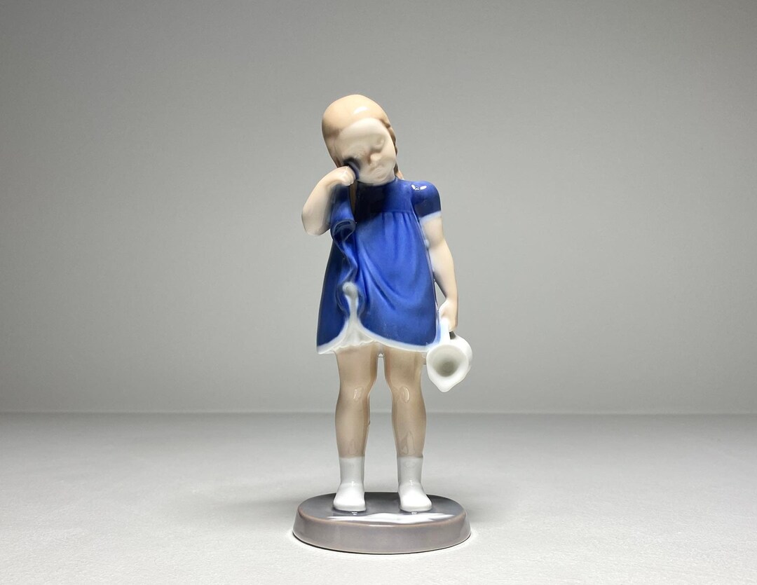 Bing and Grondahl Figurine #2246 Spilt Milk, Bing and Grøndahl