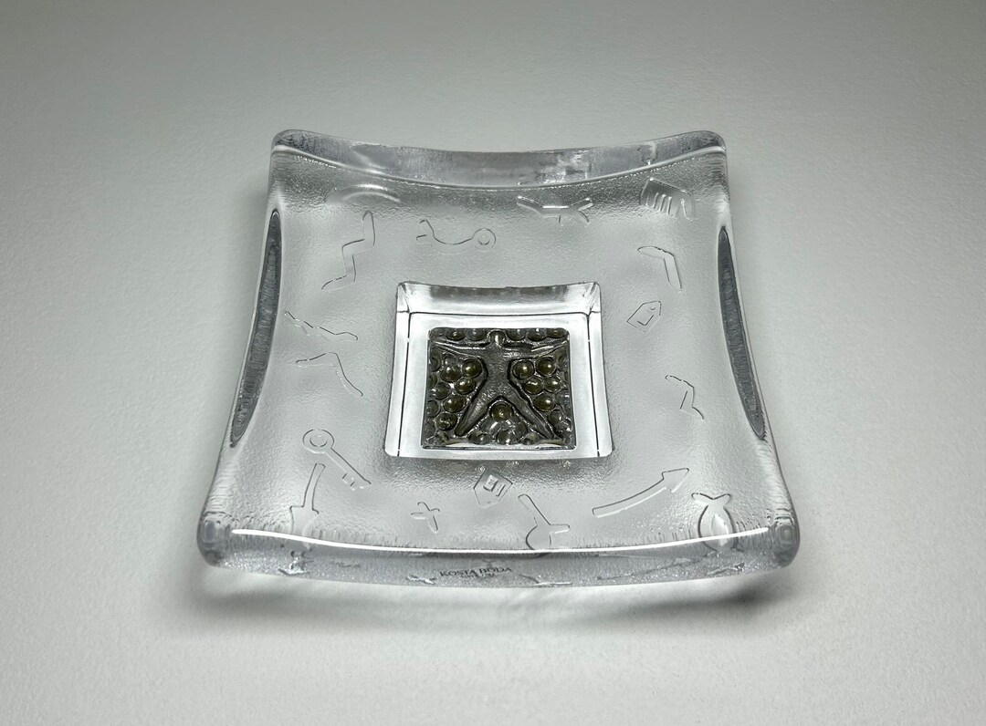 Black Horse Porcelain Beer advertising ashtray (Jef) Black Horse Porcelain Beer advertising ashtray (Jef)