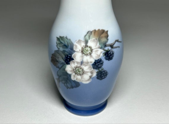 ロイヤル コペンハーゲン デンマーク 磁器 花瓶 ブラックベリー